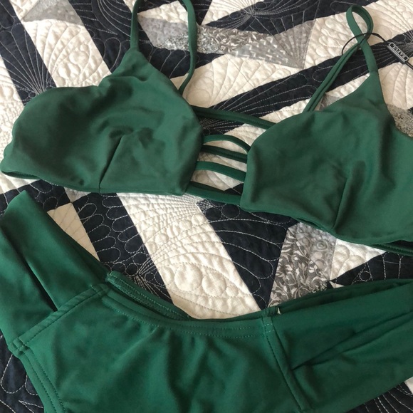 Zaful Hunter Green Bikini - Picture 2 of 4